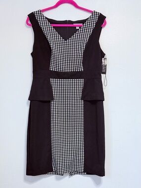 New York & Company Sleeveless Black & White Houndstooth V-Neck Sheath Dress 12